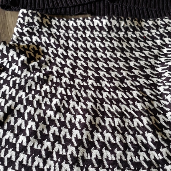 Houndstooth skating sweater set, Medium Candies - Picture 8 of 12